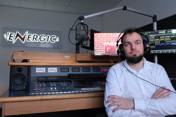 /media/0cdhh5vh/tomáš-veselý-energic-radio-002