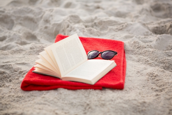 /media/4j5jpxzj/book_freepik_awesomecontent