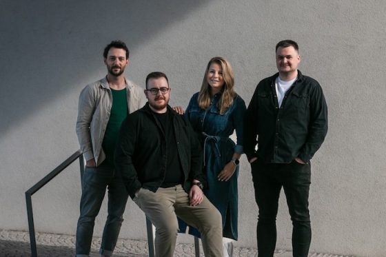 /media/21486/kiwi_cc-team-photo