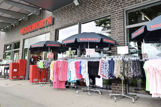/media/fqwjt0va/woolworth