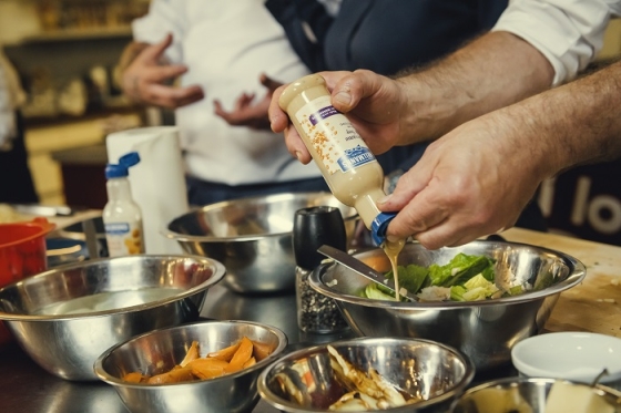/media/8291/hellmann_s-restaurace-bez-jídla3-1