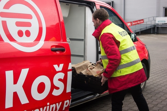 /media/8562/košík_auto_řidič_1