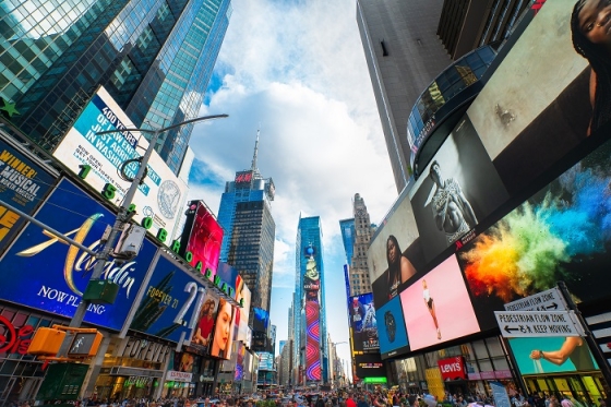 /media/18000/digital-outdoor_shutterstock