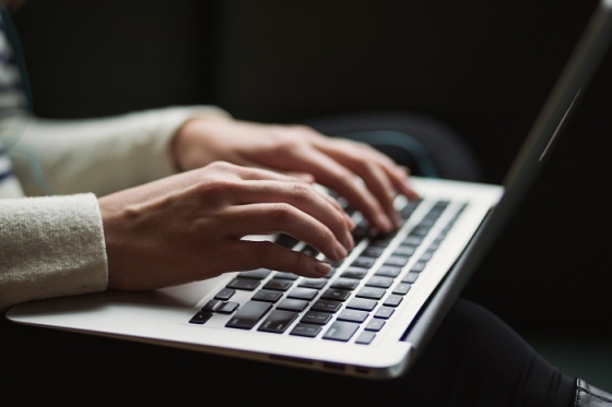 /media/24196/mobbing_pc_unsplash
