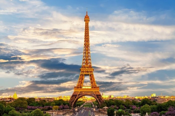 /media/bqkfcams/pariz-eiffelovka_pixabay
