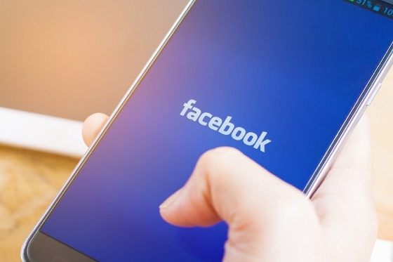 /media/13903/facebook_shutterstock