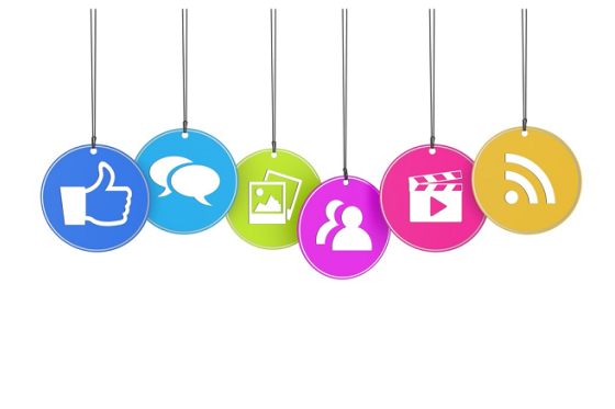 /media/11147/socialni-media_shutterstock