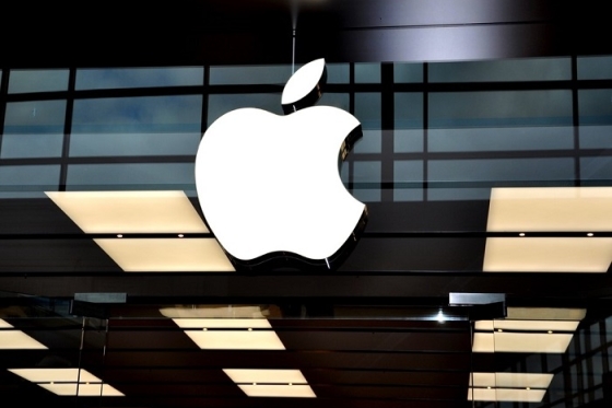 /media/14115/apple_shutterstock