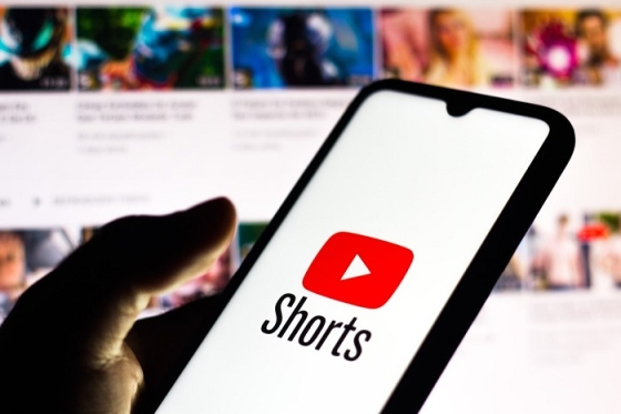 /media/20783/youtube_shorts