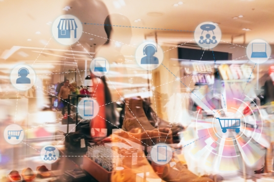 /media/12655/omnichannel_shutterstock
