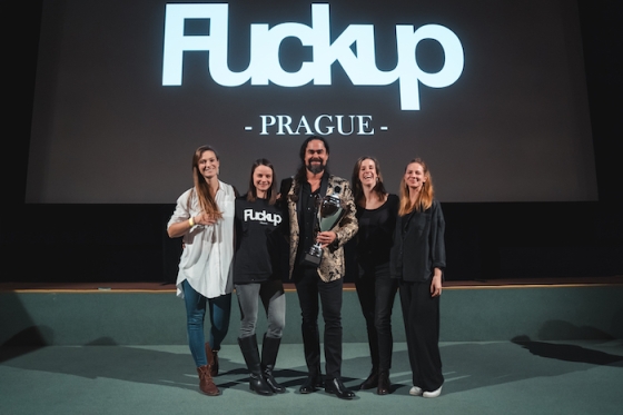 /media/qgbnauwr/fuckupnights_saurusmedia