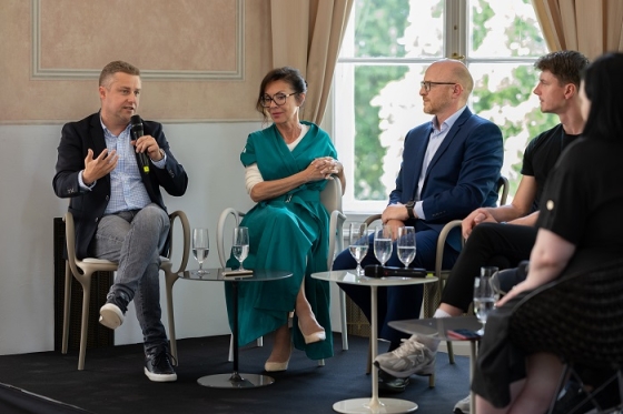 /media/24968/fénix-média_2