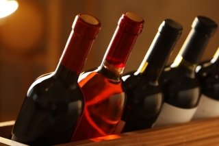 /media/11837/vino