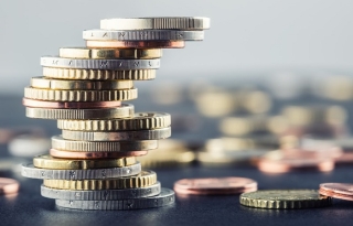 /media/8492/penize_shutterstock
