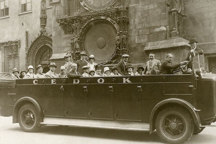/media/25419/čedok_archiv_autobus-na-vyhlídkové-okruhy-na-staroměstském-náměstí