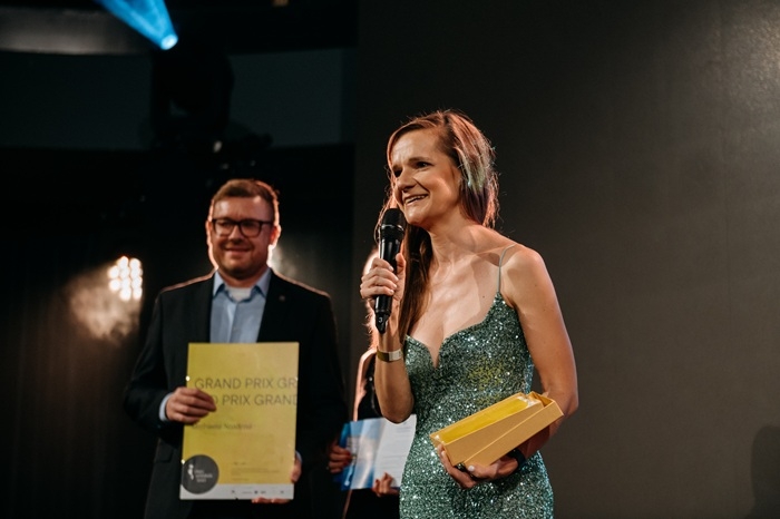 /media/c5zbtlj1/zlaty-strednik_michaela-smutna