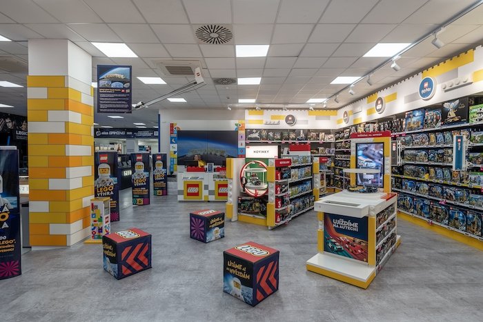 /media/25280/první-kamenný-lego-shop
