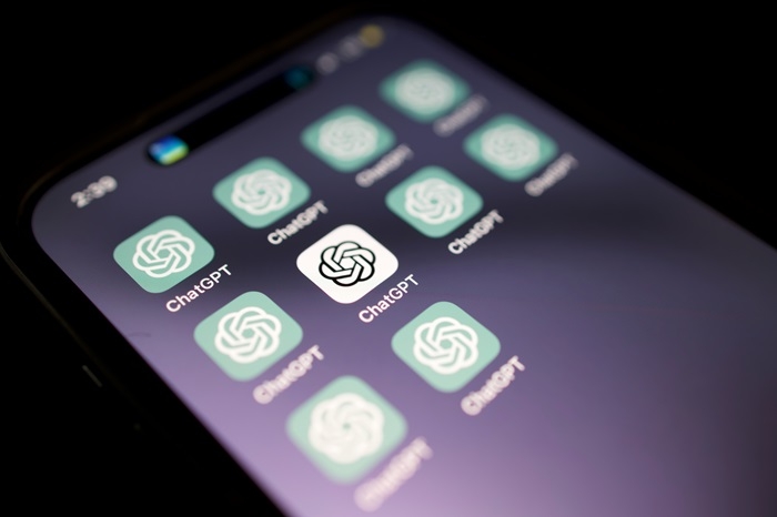 /media/5pvhvj1g/chatgpt_ai_unsplash