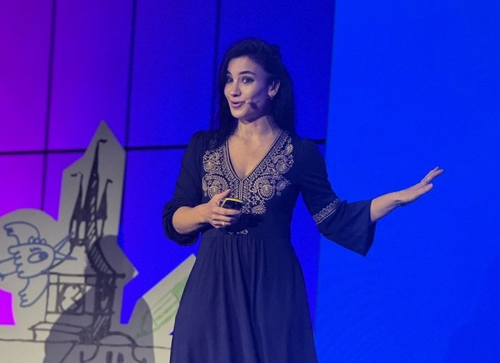 /media/5swndauv/mary-kyriakidi-_esomar