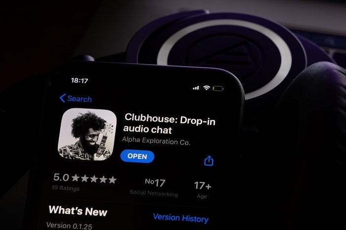 /media/15593/clubhouse
