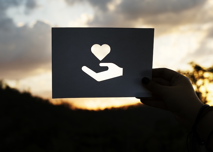 /media/26825/care-heart-attend-charity-concern_freepik