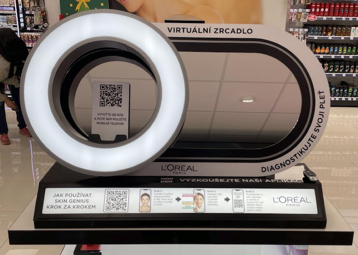 /media/2iwjqf1x/slider_virtualnizrcadlo