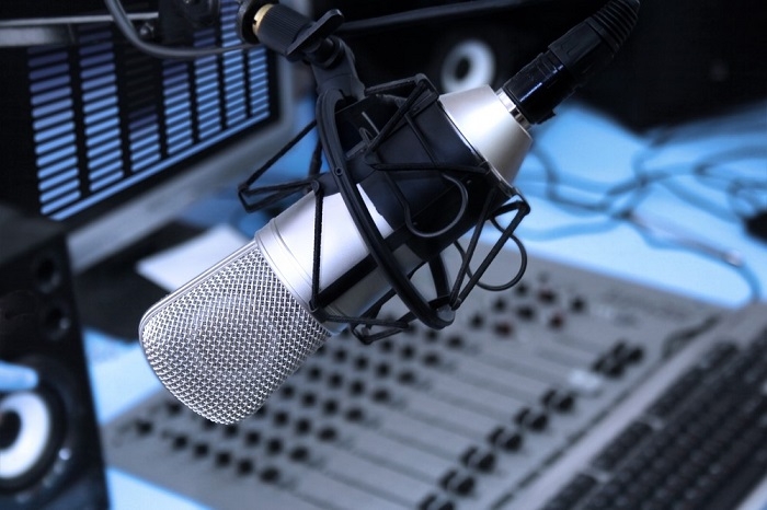 /media/9798/radio_studio