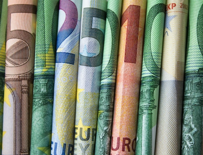 /media/17761/penize_euro_shutterstock
