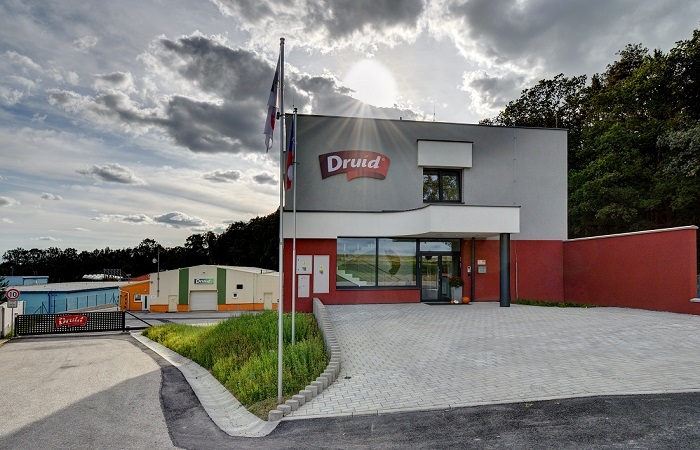 /media/11780/druid_továrna